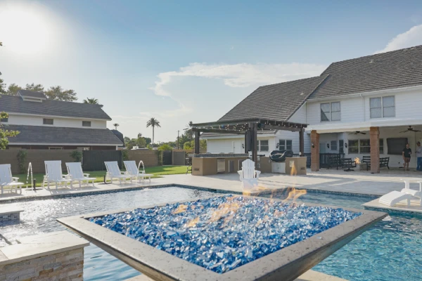 custom pool builder in gilbert az